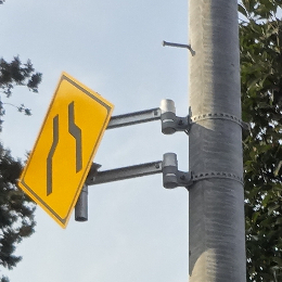 イワブチ 道路標識 カーブミラー取付 共架金具 間接型 SID-18